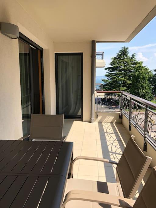 Appartement. La Coupole 2 Pieces Avec Vue Эвиан-ле-Бен Экстерьер фото